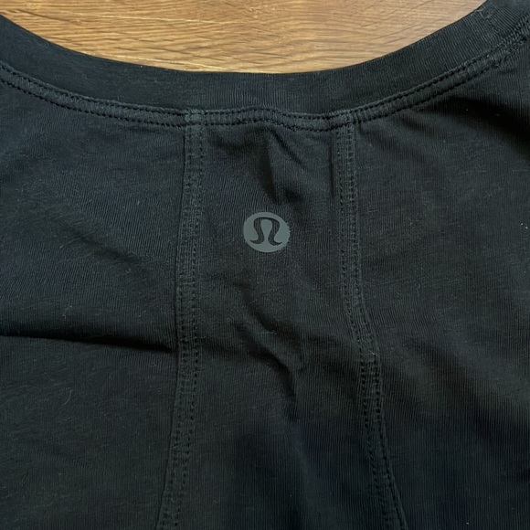 Lululemon Crop Tank Top - Picture 3 of 3